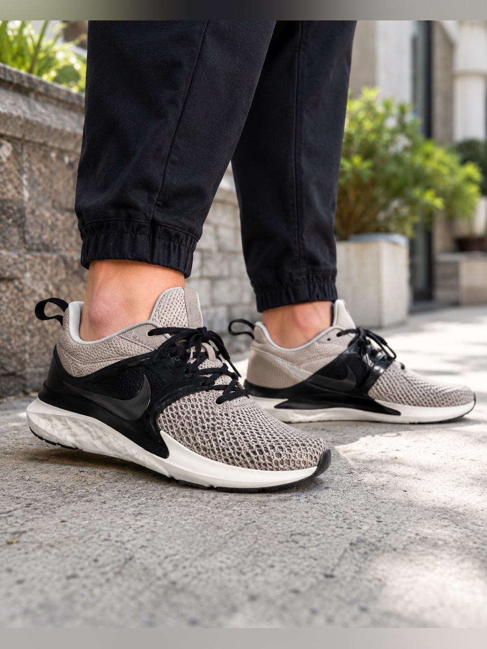 Nike Renew Fusion Men’s 9 String Black Running Training Sneakers CD0200-200